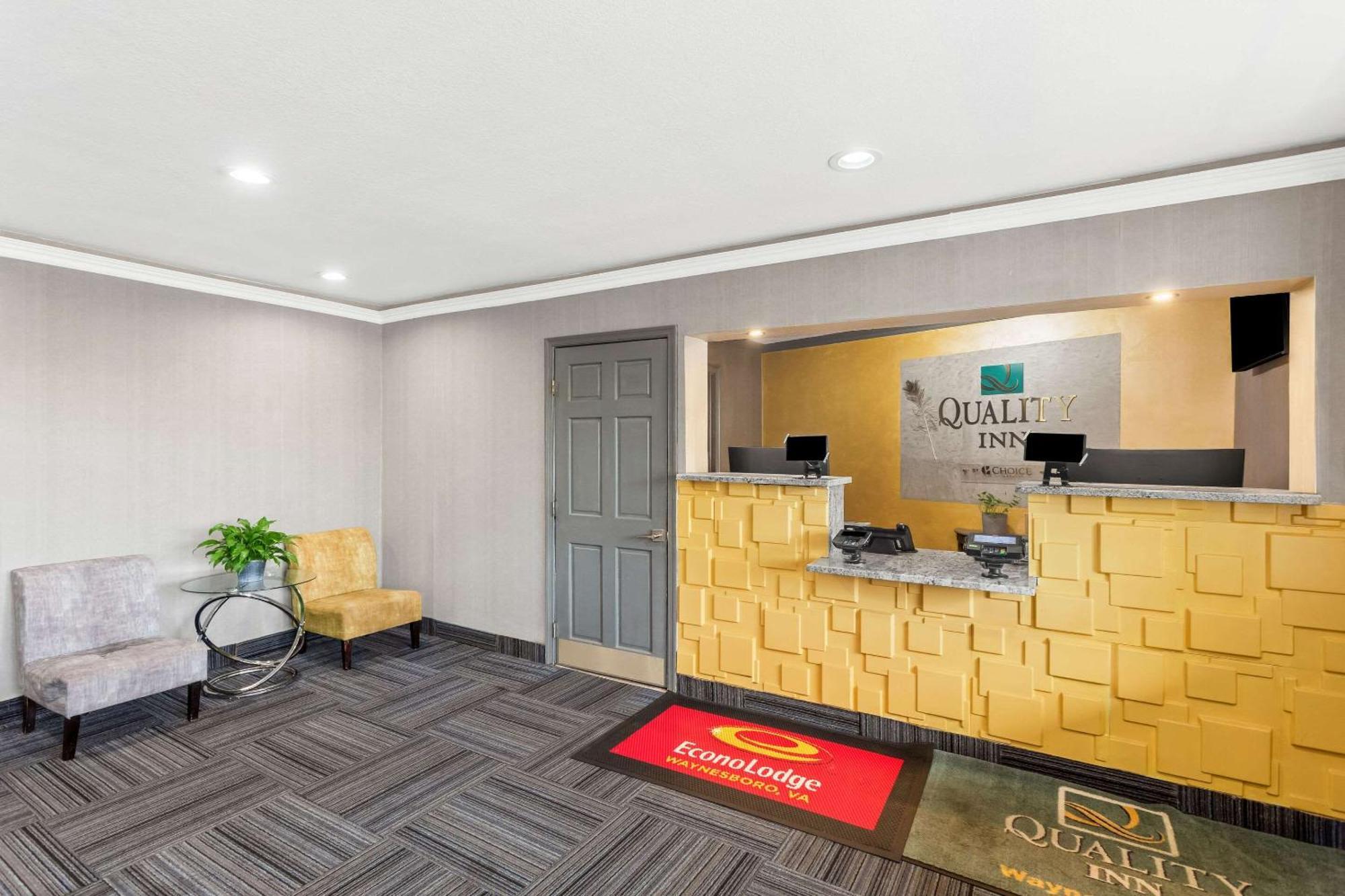 Econo Lodge Waynesboro - Skyline Drive Exterior foto